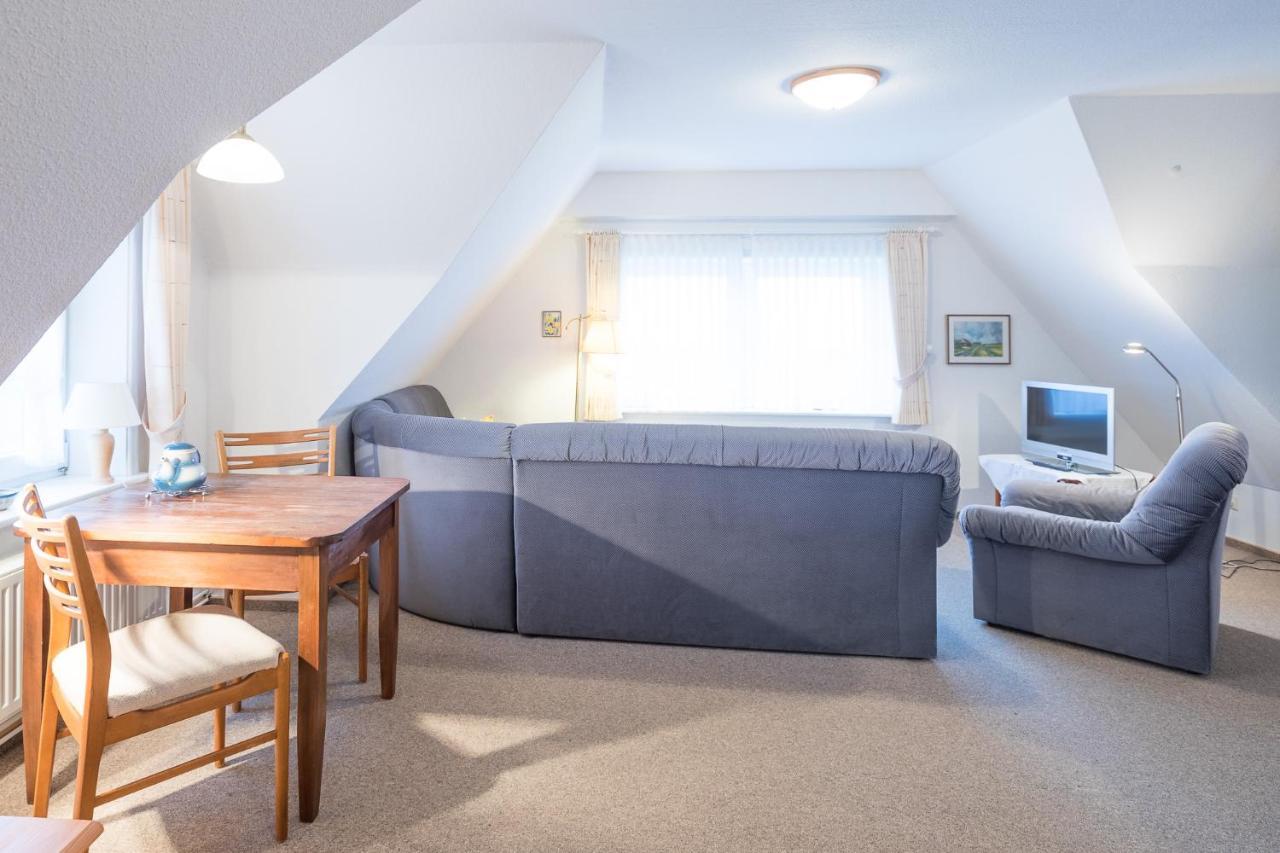 Direkt Am Deich - Ferienwohnung Amrum Im Gaestehaus Am Badedeich Dagebüll Dış mekan fotoğraf